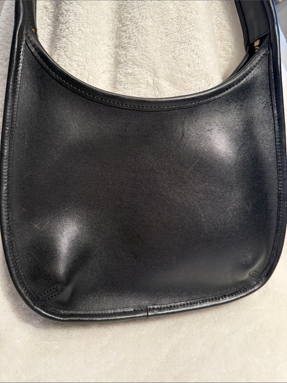 Vintage Coach Ergo 9020 Black Leather Shoulder Bag - Picture 2 of 13